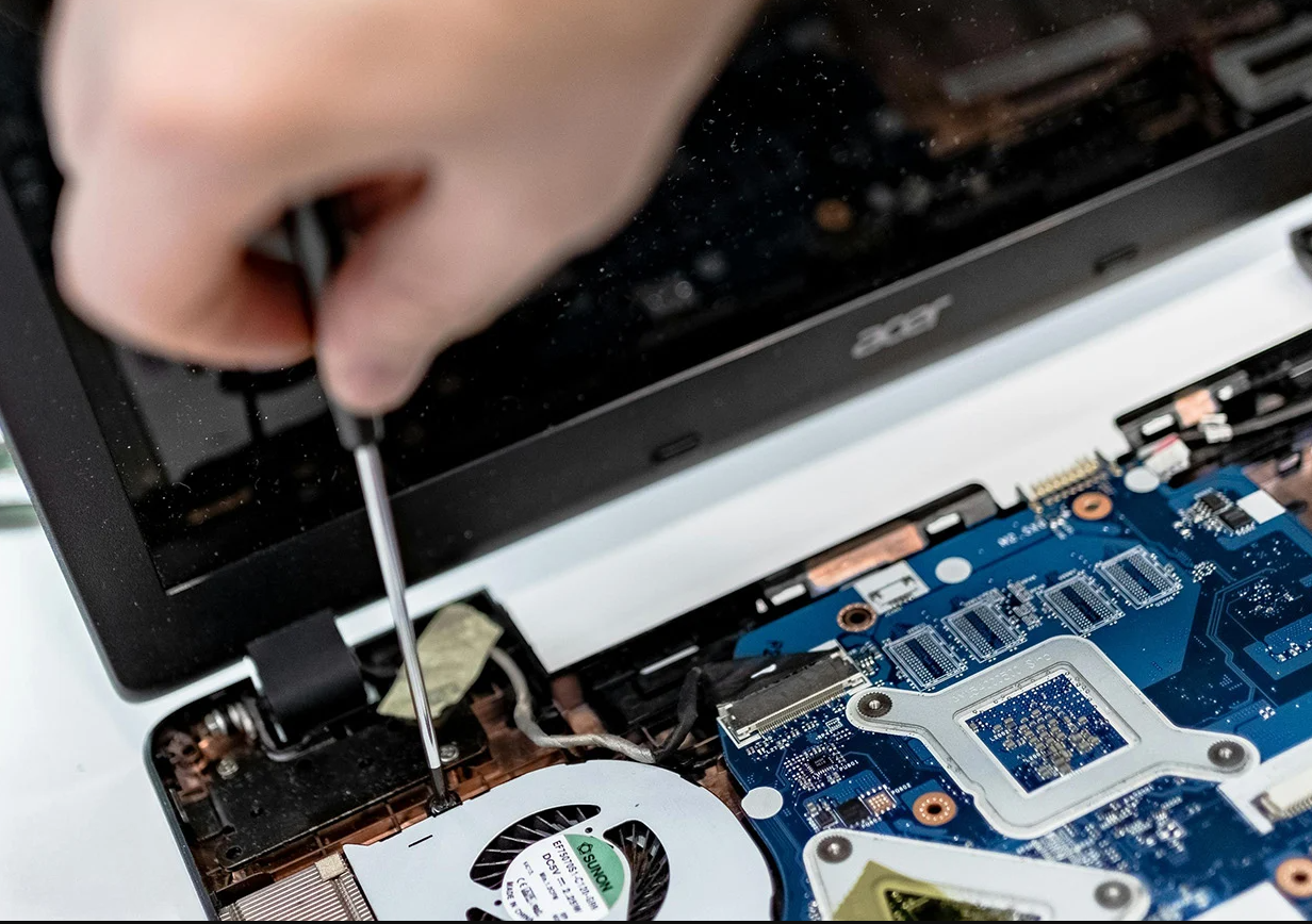 Ankara Laptop Menteşe Tamiri Yapan Firma 